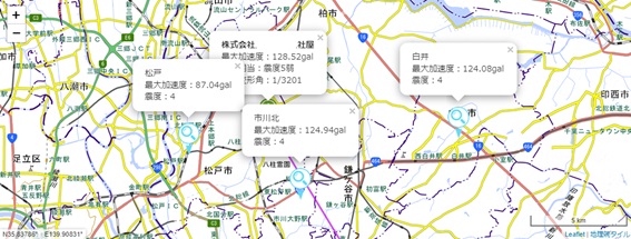 図-1　建物(4階建、RC造)の位置と最寄り3か所のK-NET観測点の位置