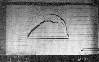 図-2　空洞からのクラック伸長（３）